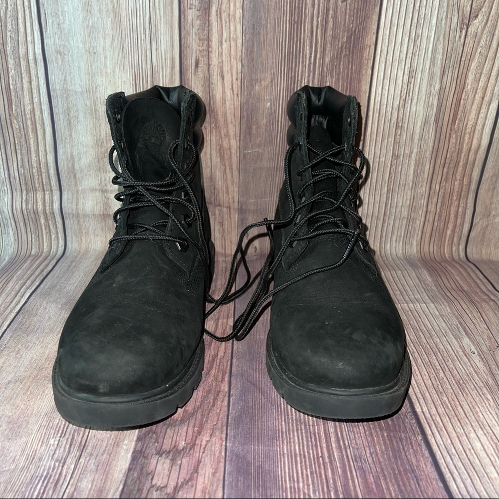 Woman’s timberlands